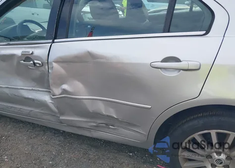 2009 Mercury Milan I4 из США, поврежденный, VIN 3MEHM07Z49R631776